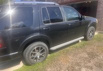 2009 Ford Explorer Limited