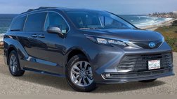 2025 Toyota Sienna XLE