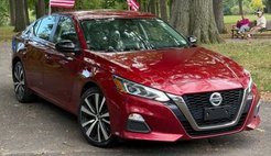 2022 Nissan Altima 2.5 SR
