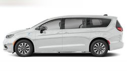 2024 Chrysler Pacifica Hybrid Pinnacle