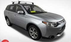 2015 Mitsubishi Outlander SE