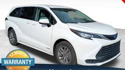 2021 Toyota Sienna LE 8-Passenger