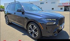2023 BMW X7 M60i
