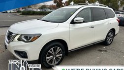 2017 Nissan Pathfinder SL