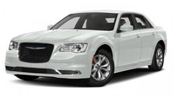2017 Chrysler 300 Limited