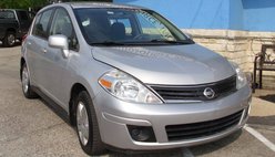 2010 Nissan Versa 1.8 S