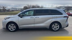 2023 Toyota Sienna XSE 25th Anniversary