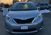 2012 Toyota Sienna LE 7-Passenger
