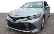 2019 Toyota Camry Hybrid LE
