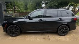 2022 BMW X7 M50i