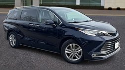 2022 Toyota Sienna Limited 7-Passenger