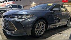 2022 Toyota Avalon Hybrid XLE