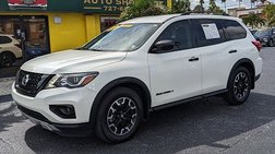 2020 Nissan Pathfinder SV