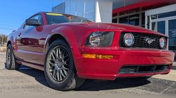 2005 Ford Mustang GT Premium