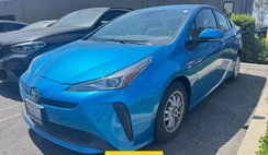 2021 Toyota Prius LE