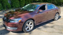 2013 Volkswagen Passat SE