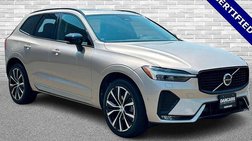 2023 Volvo XC60 B5 Plus Dark Theme