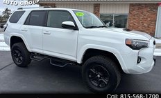 2022 Toyota 4Runner SR5