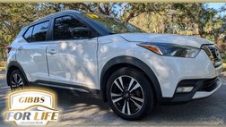 2019 Nissan Kicks SR