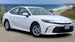 2025 Toyota Camry Hybrid LE