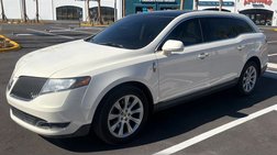 2014 Lincoln MKT Base