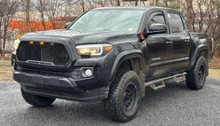 2017 Toyota Tacoma SR5