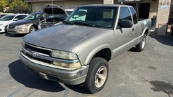 2001 Chevrolet S-10 Base