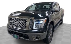 2019 Nissan Titan Platinum Reserve