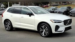 2025 Volvo XC60 B5 Core Dark Theme