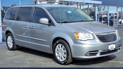 2016 Chrysler Town and Country Touring