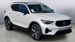 2026 Volvo XC40 B5 Plus