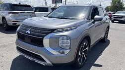 2022 Mitsubishi Outlander SE