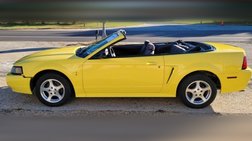 2002 Ford Mustang Deluxe