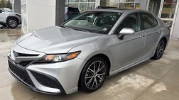 2024 Toyota Camry Hybrid SE