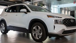 2023 Hyundai Santa Fe SE