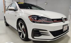 2019 Volkswagen Golf GTI SE