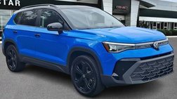 2025 Volkswagen Taos SE Black 4Motion