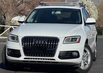 2017 Audi Q5 2.0T quattro Premium Plus