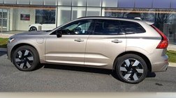 2024 Volvo XC60 Recharge T8 Plus Dark Theme