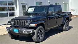 2026 Jeep Gladiator Sahara