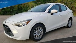 2017 Toyota Yaris iA Base