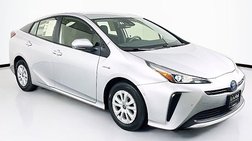 2022 Toyota Prius LE