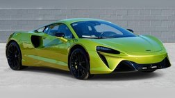 2023 McLaren Artura Base