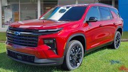 2025 Chevrolet Traverse LT