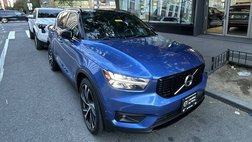2021 Volvo XC40 T5 R-Design