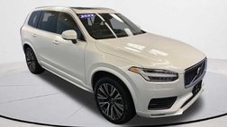 2022 Volvo XC90 T6 Momentum 7-Passenger