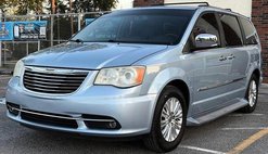 2013 Chrysler Town and Country Limited