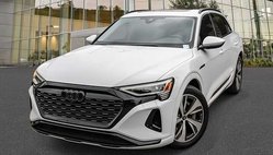 2024 Audi Q8 e-tron quattro Premium