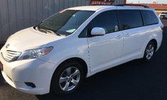 2015 Toyota Sienna 5dr 8-Pass Van LE FWD (Natl)