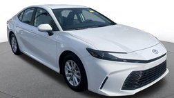 2025 Toyota Camry LE FWD